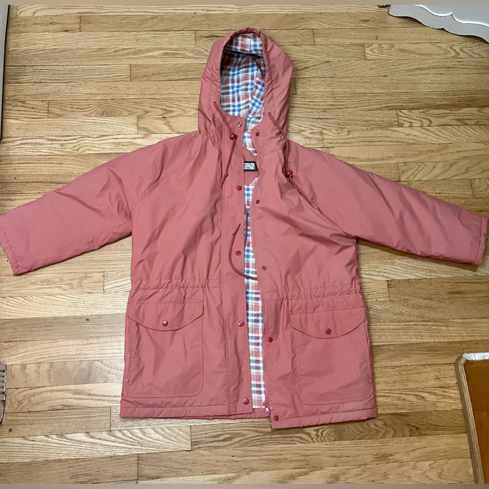 Vintage Med Lady Footlocker Waterproof Lined Jacket